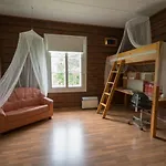 Historic Countryside Schoolhouse For Gatherings, Retreats And Celebrations * Hartola