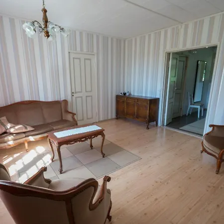 Historic Countryside Schoolhouse For Gatherings, Retreats And Celebrations * Hartola